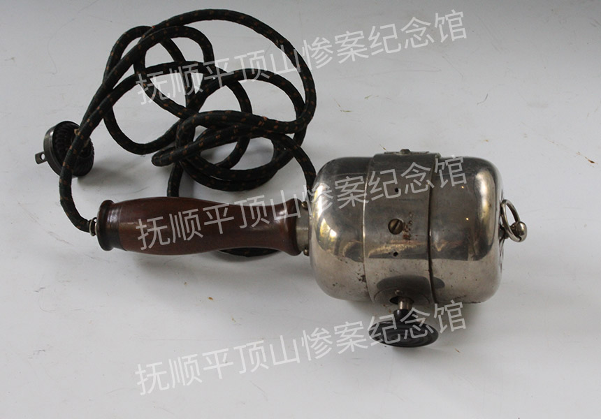 总603-二十世纪不锈钢按摩器.jpg